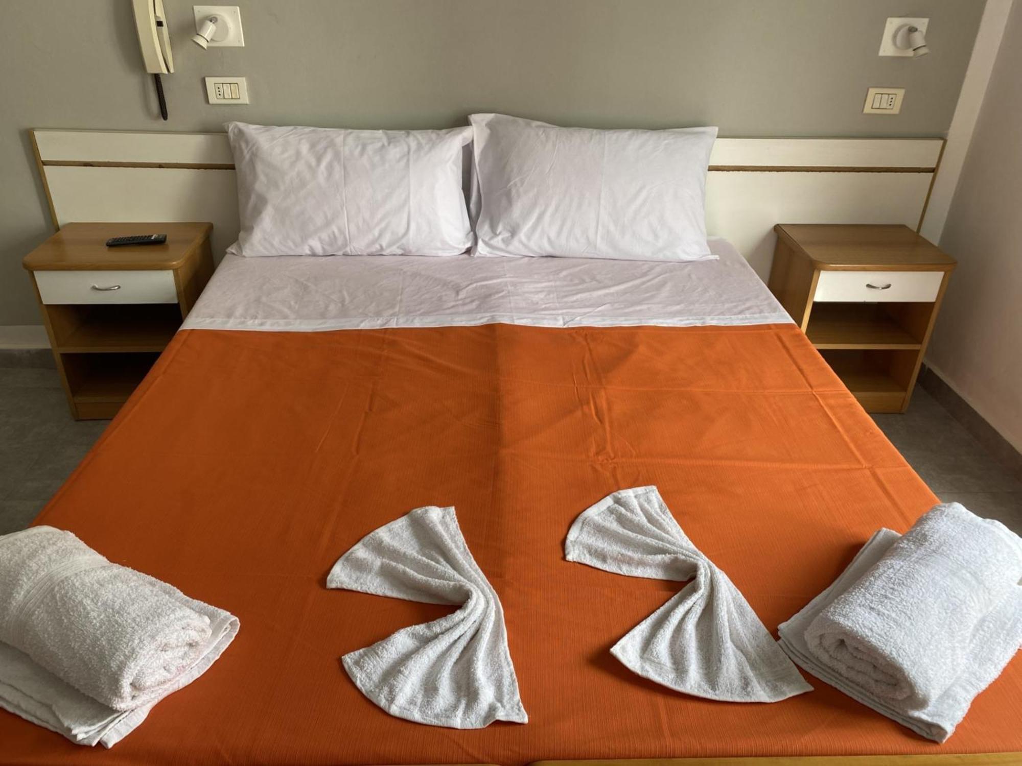 רימיני Hotel Piccari Nuova Gestione מראה חיצוני תמונה