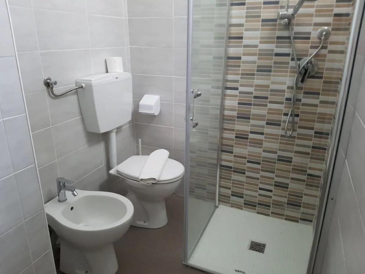 רימיני Hotel Piccari Nuova Gestione מראה חיצוני תמונה