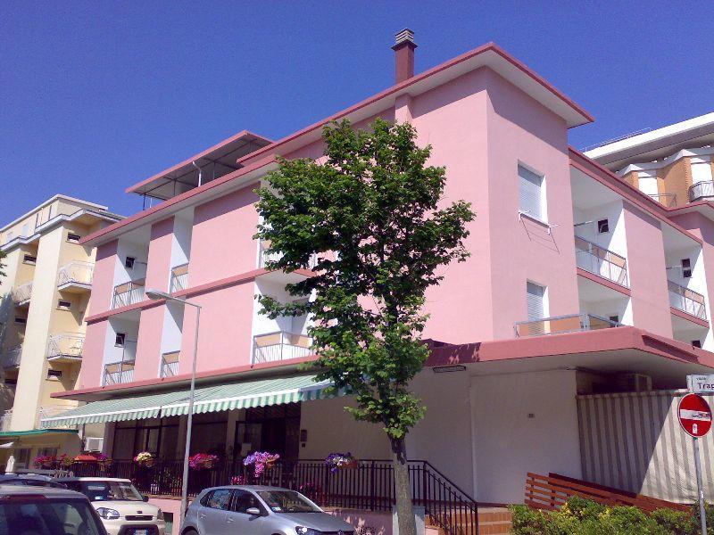 רימיני Hotel Piccari Nuova Gestione מראה חיצוני תמונה